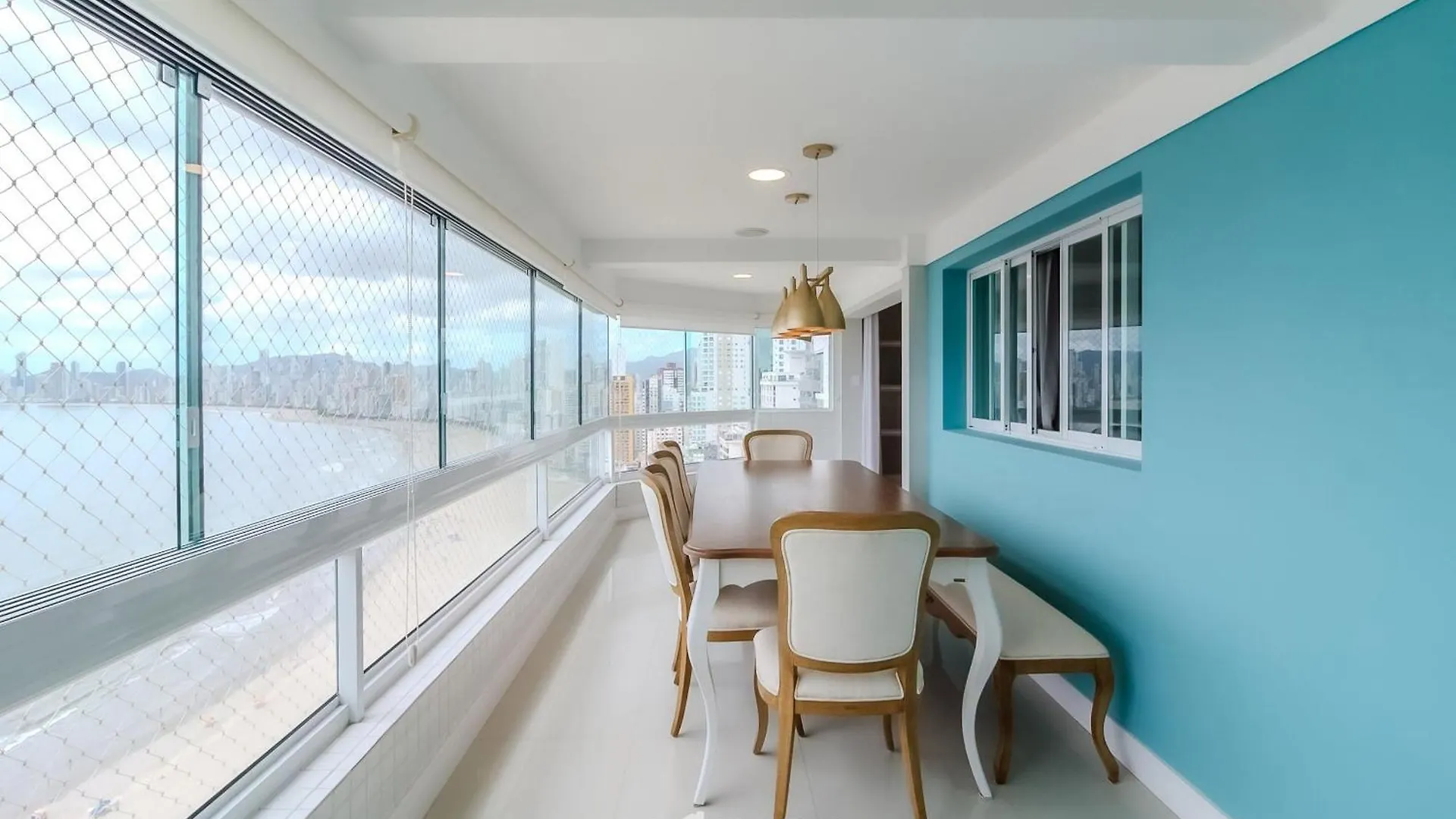 Apto C Vista Mar Privilegiada 4Qts C Suite Etl2702 Balneário Camboriú Brasilien
